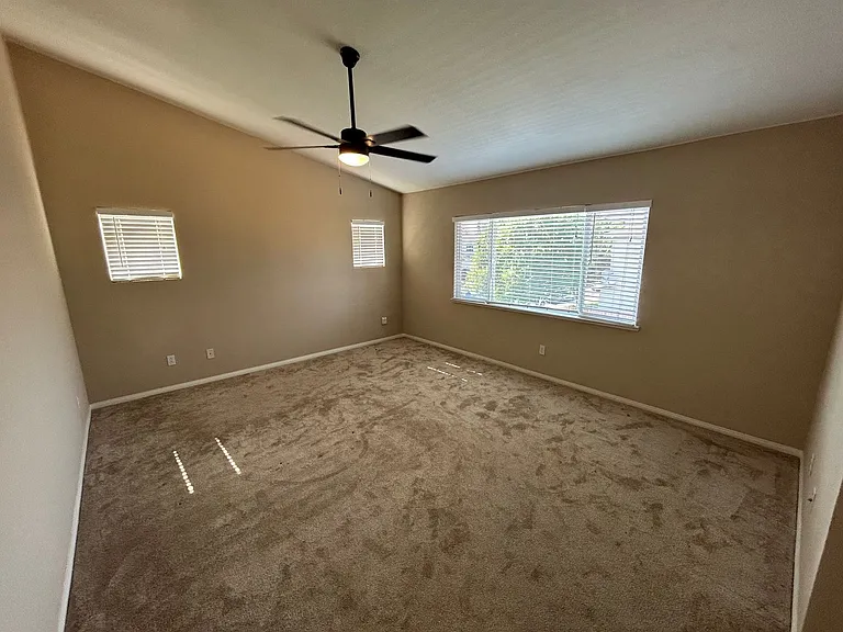 667 Harold Smith Dr — Photo 16