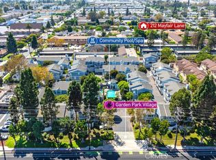 212 Mayfair Ln, Costa Mesa, CA 92627