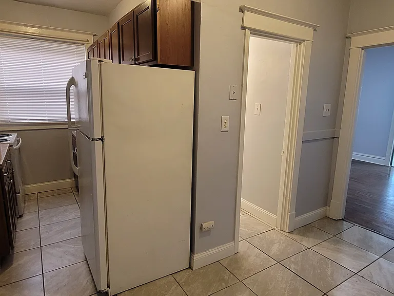 4234 Lawn Ave #1 — Photo 9
