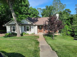 5203 Karen Ct, Floyds Knobs, IN 47119