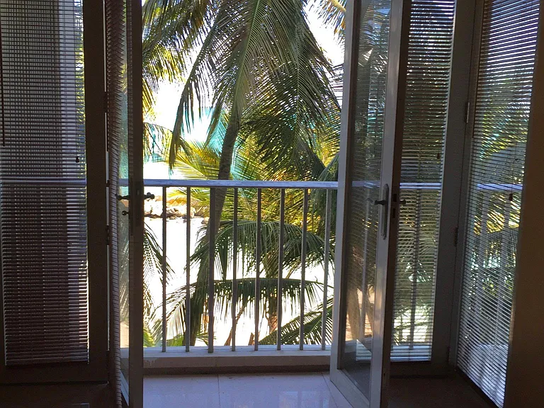 Guest bedroom