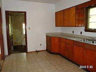 3rd image of 3041 Mechanicsville Rd