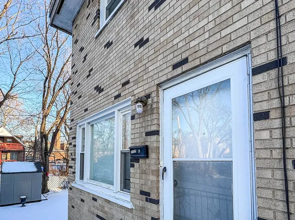 7717 S Saginaw Ave APT H, Chicago, IL 60649