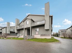 ReNew Bayshore Townhomes