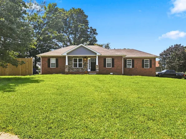 794 Buckhorn Dr, Clarksville, TN 37043