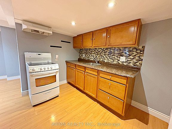 5th image of 91 Ridgeway Ct