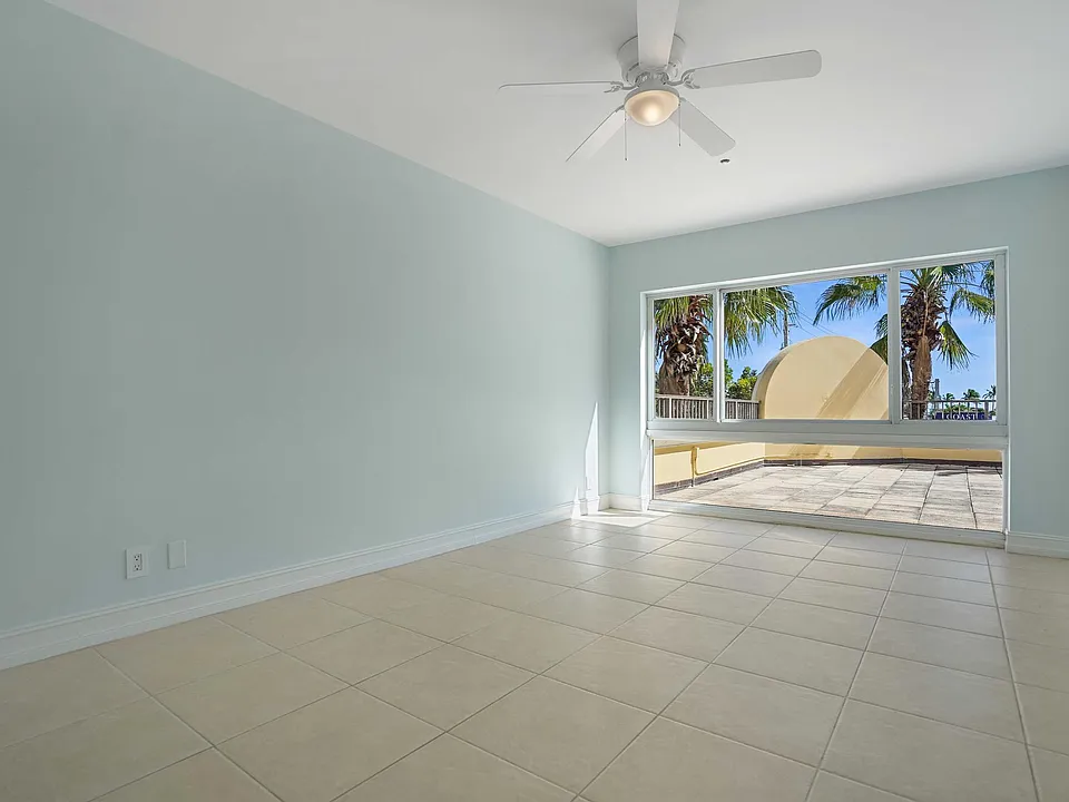 4405 N Ocean Dr #201