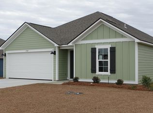 1709 Phillips Cir, Hahira, GA 31632