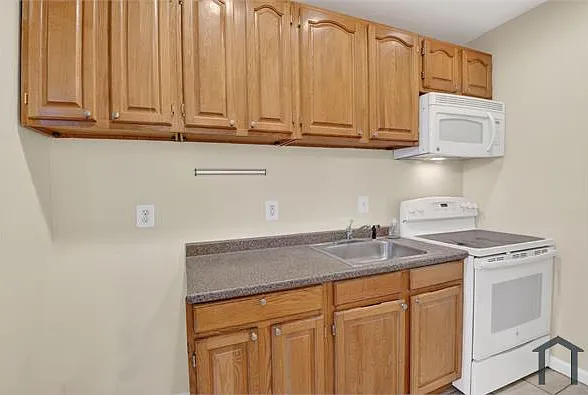 1707 H St NE #3 — Photo 6