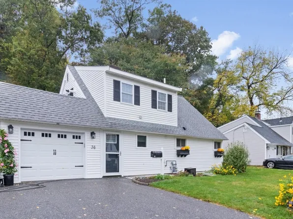 36 Porter Rd, Natick, MA 01760