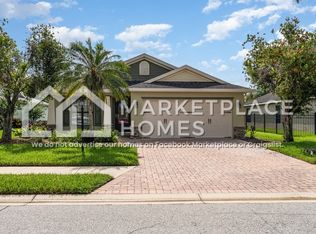 7125 34th St E, Sarasota, FL 34243