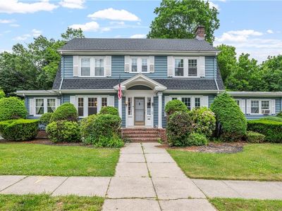 60 White Pkwy, North Smithfield, RI, 02896