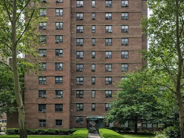 385 Grand Street #L904, New York (Manhattan), NY 10002