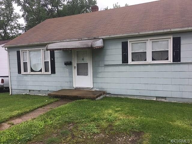 1st image of 211 W Kalmia Ave