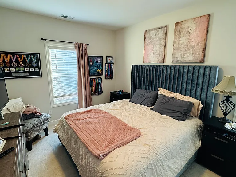 1796 Sanford Ln NW — Photo 11