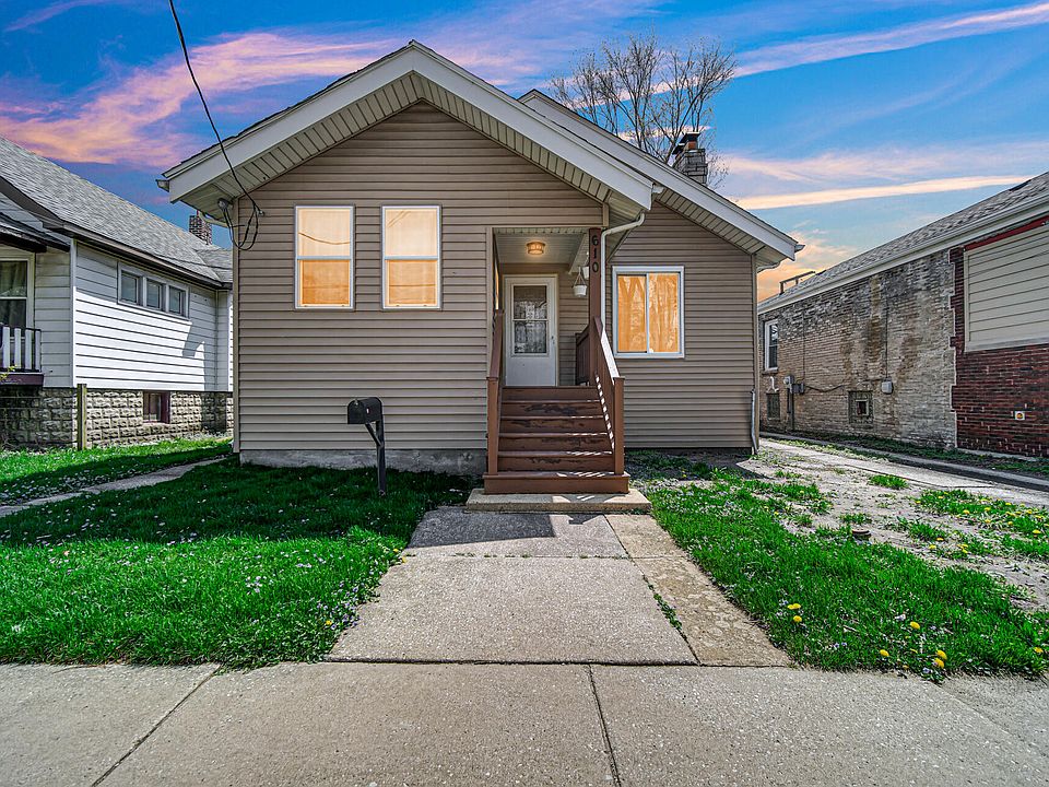 1st image of 610 Highland St