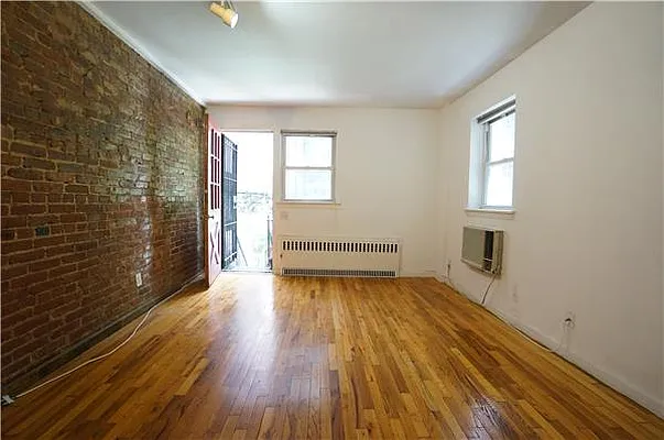 Rented by Weichert Manhattan Midtown | media 23