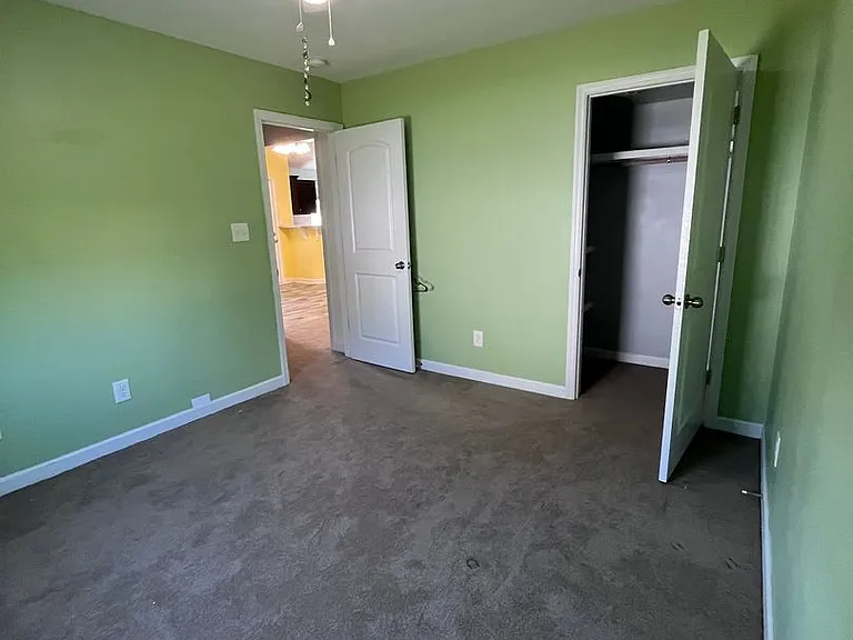 700 Wickford Pl — Photo 25