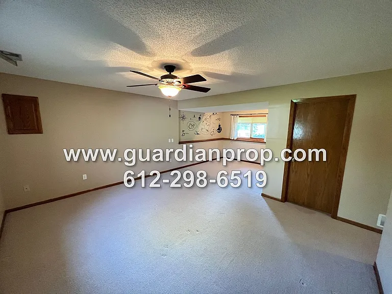 2820 Blue Ridge Dr — Photo 13