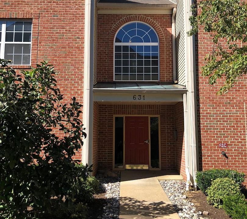 1st image of 631 Admiral Dr Unit 304