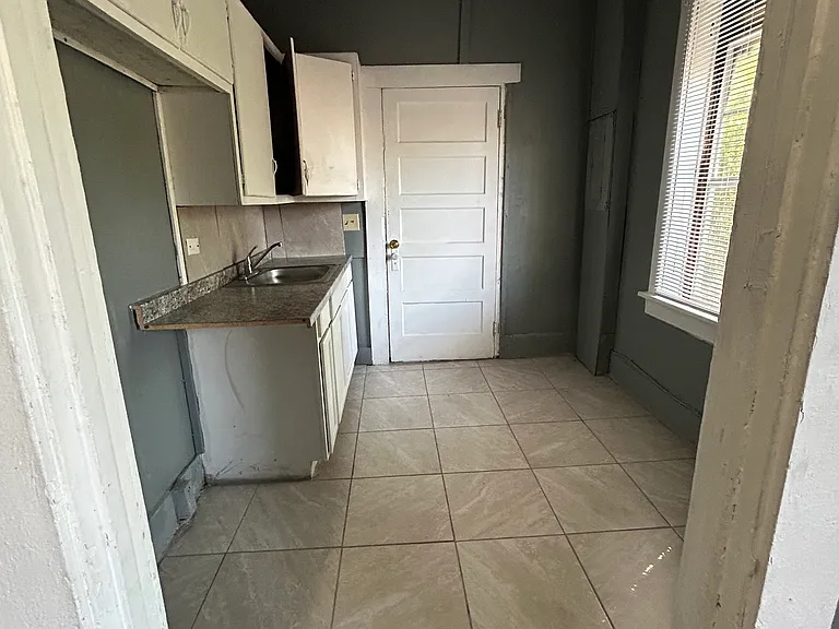514 E 12th Ave #B — Photo 7