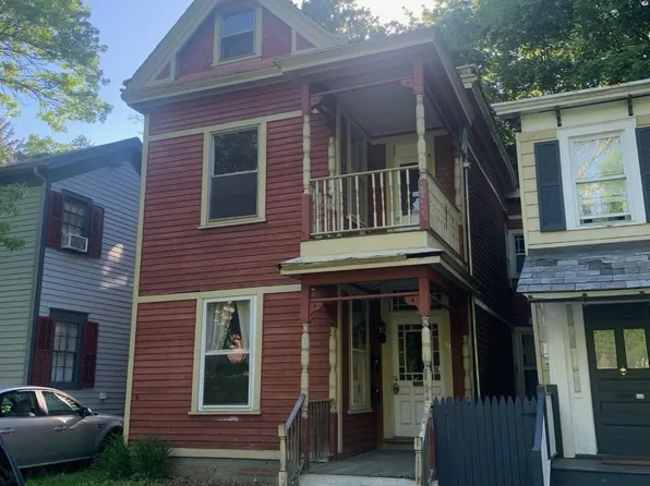94 Academy St #2, Poughkeepsie, NY 12601