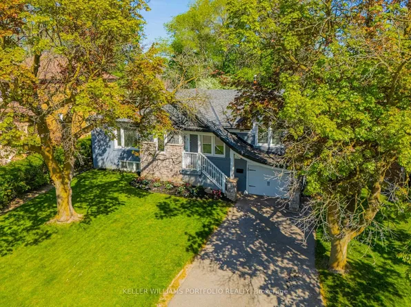 81 Lynnhaven Rd N, Toronto, ON M6A 2L1