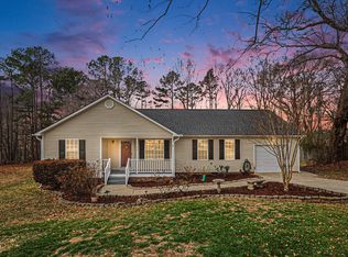 186 Turtle Point Dr, Fuquay Varina, NC 27526