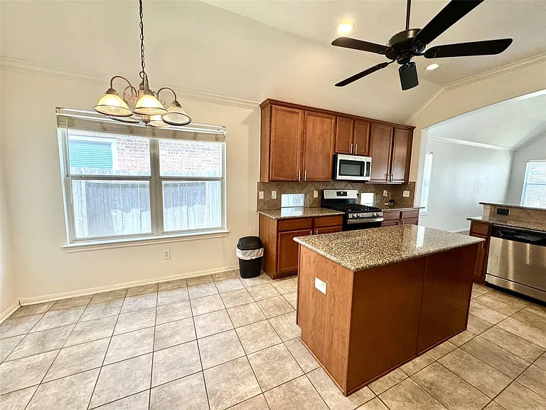 2827 Fair Chase Dr — Photo 13