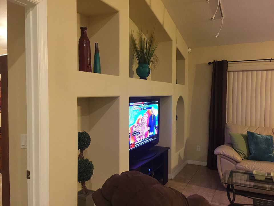 1st image of 2644 SW Harem Cir