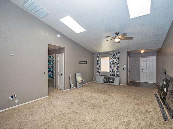 5th image of 3028 S Robert Way