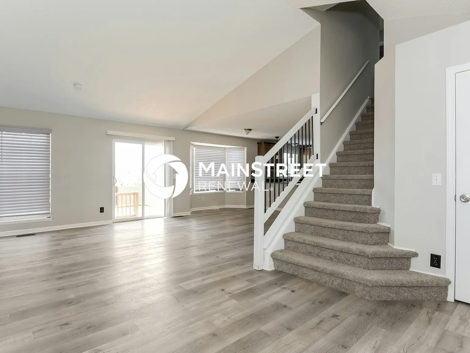 9845 Fairwood St — Photo 3
