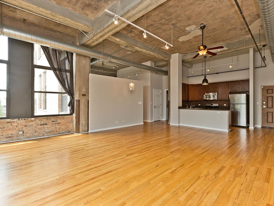 1st image of 1820 N Spaulding Ave Floor At303