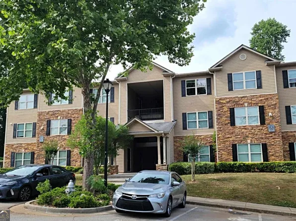 3303 Fairington Club Dr Unit 3303, Lithonia, GA 30038
