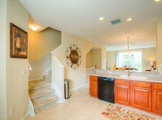 8013 Cool Breeze Dr APT 110, Orlando, FL 32819