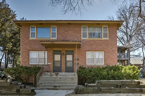 1025 E St Photo 1