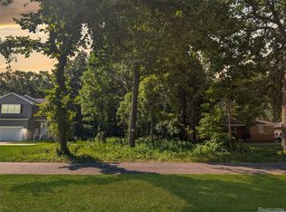 0 W Nine Mile Rd, Southfield, MI 48075