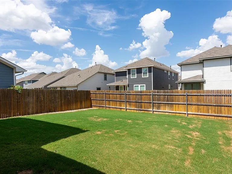 2500 Roosevelt Rd — Photo 26