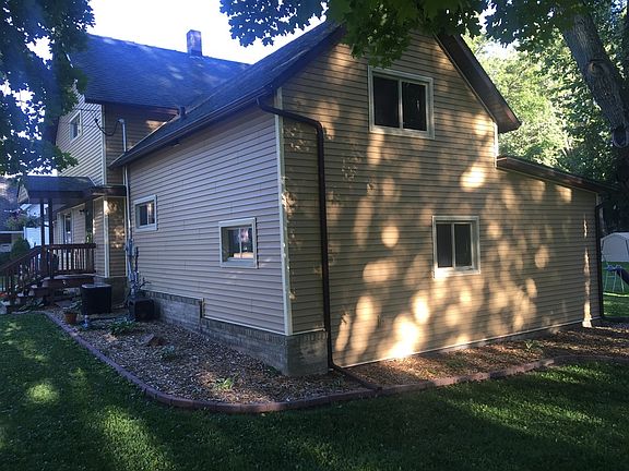 5th image of 433 Wausau St