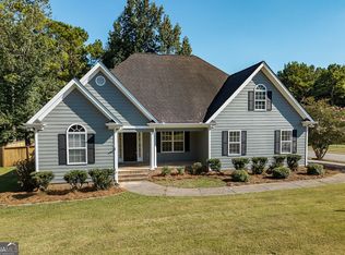196 Whisperwood Ln, Athens, GA 30605