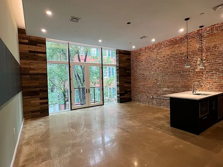 1306 Walnut LLC — Photo 10