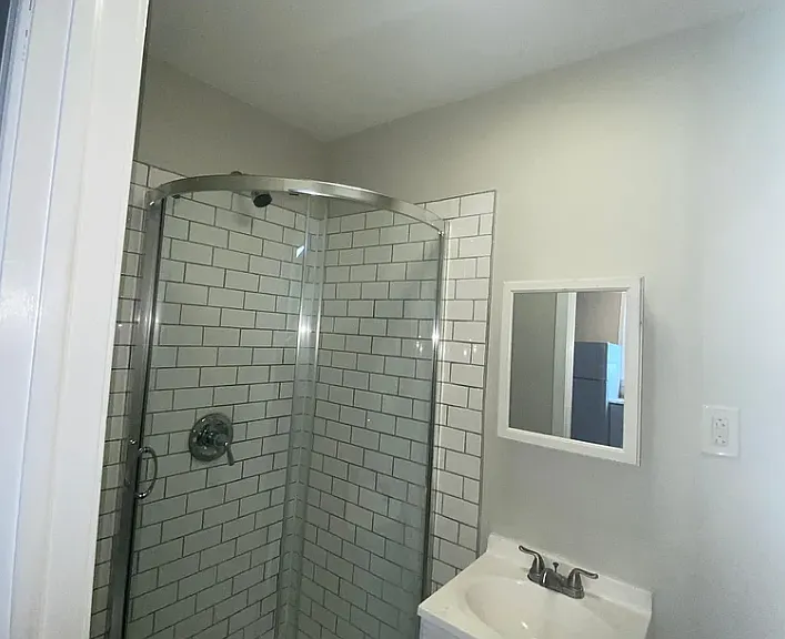 1464 N 52nd St — Photo 7