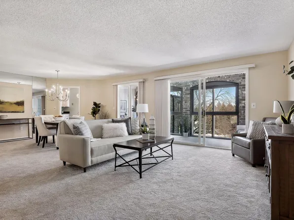 1860 Eagle Ridge Dr APT 308W, Saint Paul, MN 55118