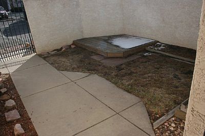 Fenced Front Courtyard