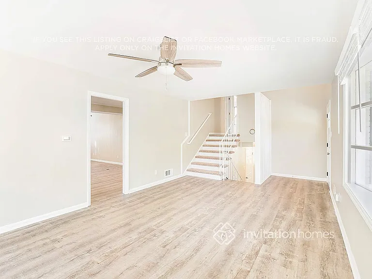 3938 Somerdale Ln — Photo 4
