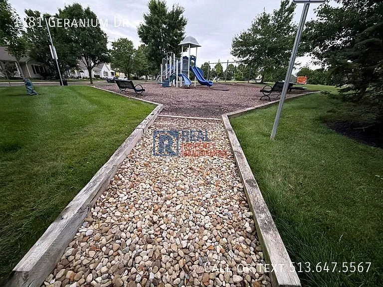 1381 Geranium Dr — Photo 28