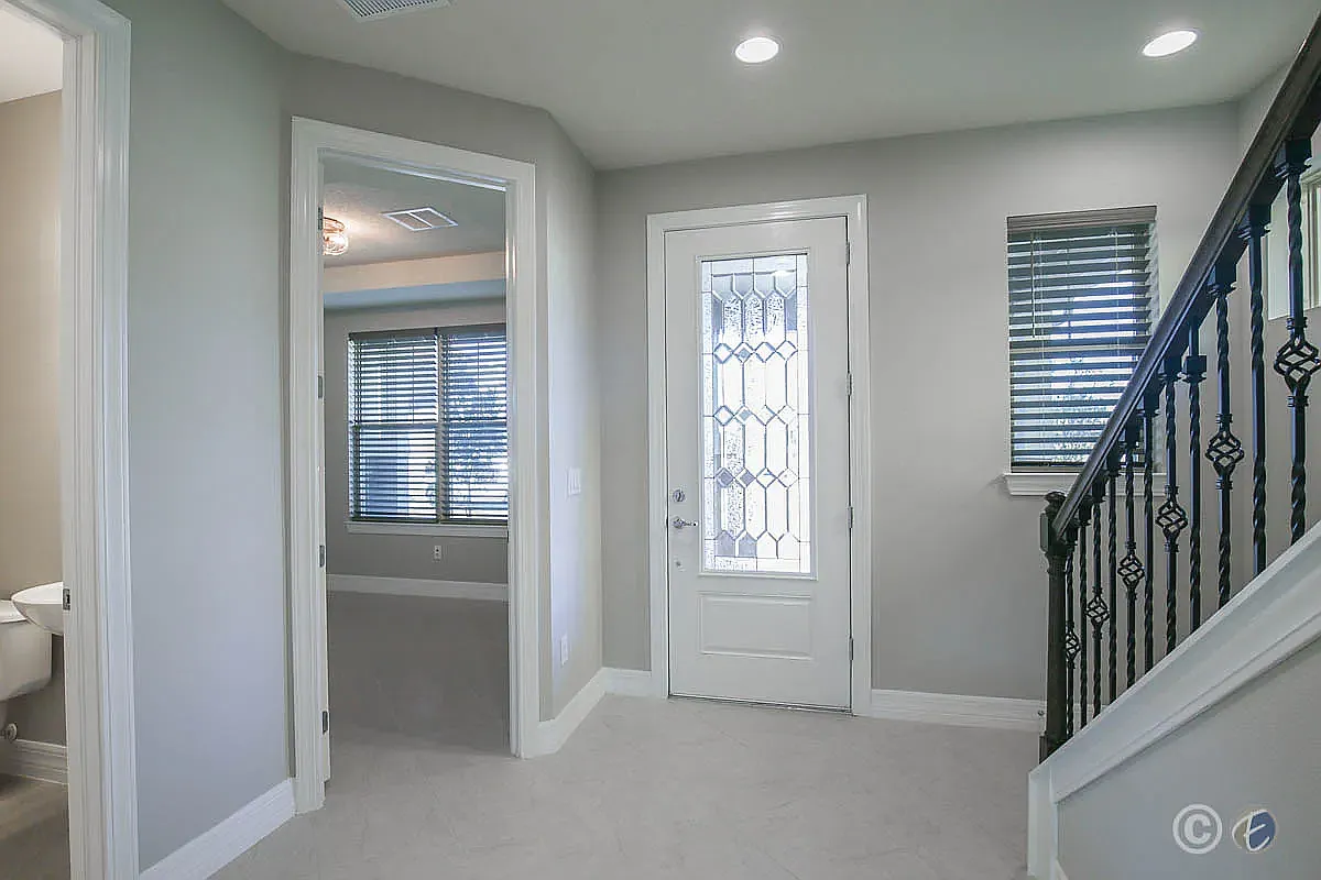 4 bed, 2.5 bath, 2128 sqft, $3,000 — Photo 4