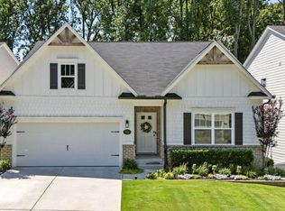 160 Crest Brooke Dr, Holly Springs, GA 30115