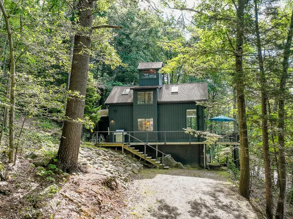399 Hosmer Pond Road, Camden, ME 04843