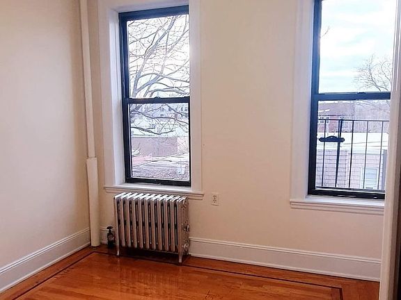 5th image of 31-80 43rd St #10